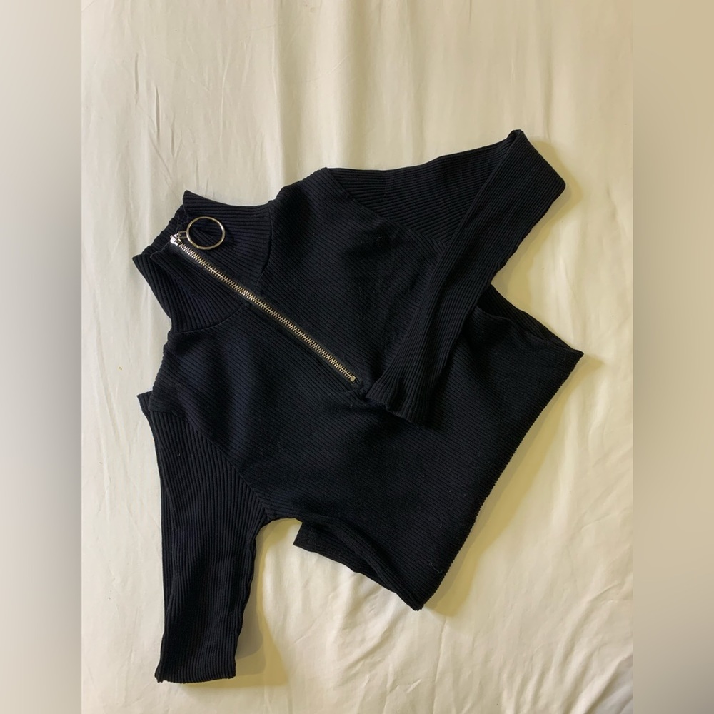 Zip up lightweight turtleneck